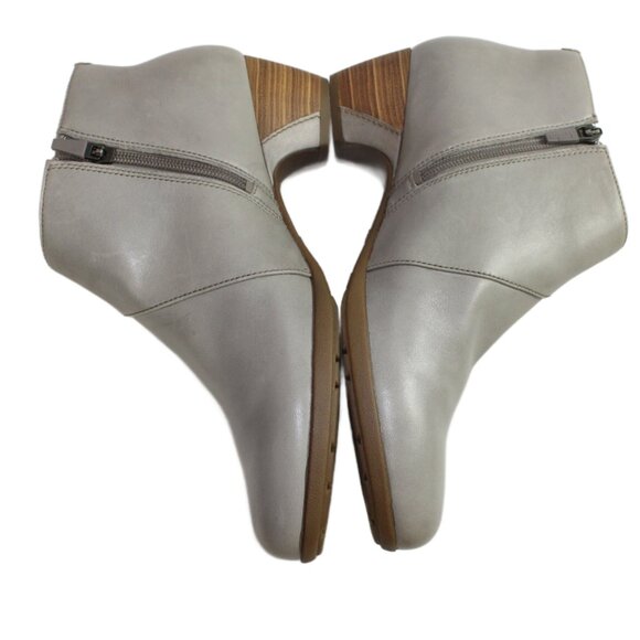 Dansko Darbie Anline Stone Grey Buckle Detail Ankle Shootie, Size 40,  US 9.5-10 - Picture 8 of 12